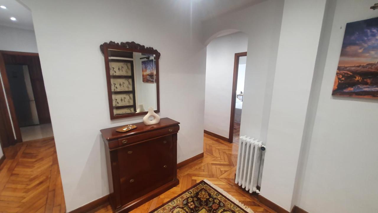 Apartamento Qhawana Begoña - Pisazo con garaje, Wifi en Begoña Gijón Exterior foto