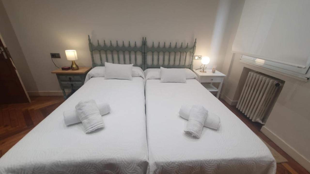 Apartamento Qhawana Begoña - Pisazo con garaje, Wifi en Begoña Gijón Exterior foto