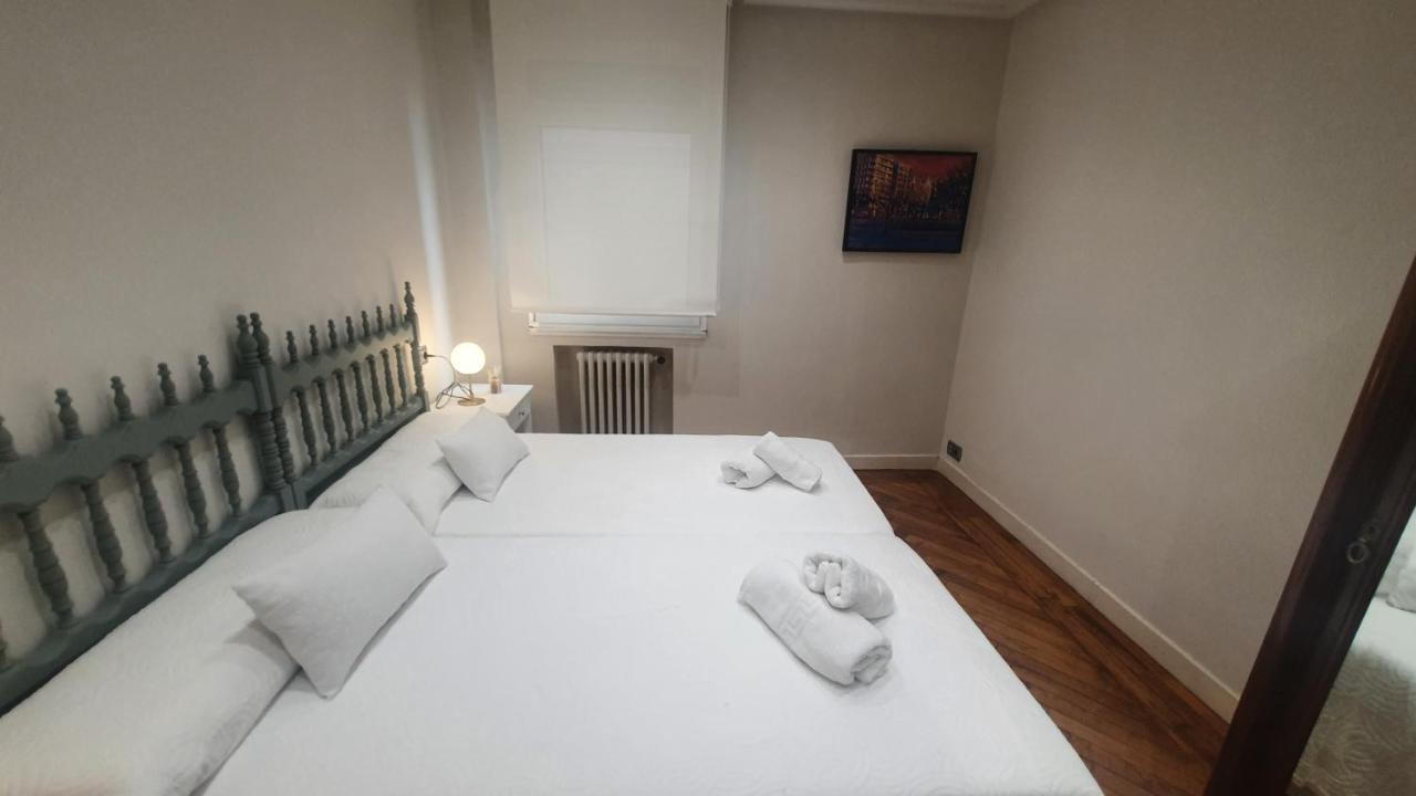 Apartamento Qhawana Begoña - Pisazo con garaje, Wifi en Begoña Gijón Exterior foto