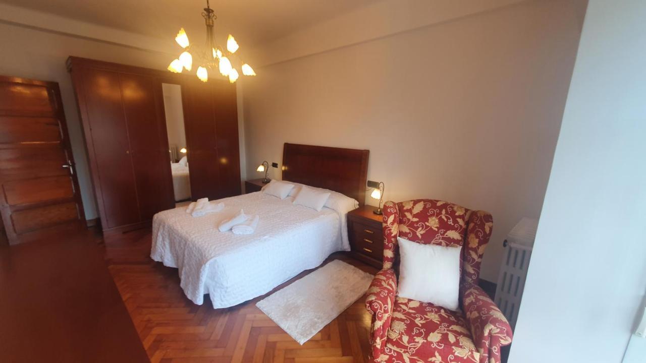 Apartamento Qhawana Begoña - Pisazo con garaje, Wifi en Begoña Gijón Exterior foto