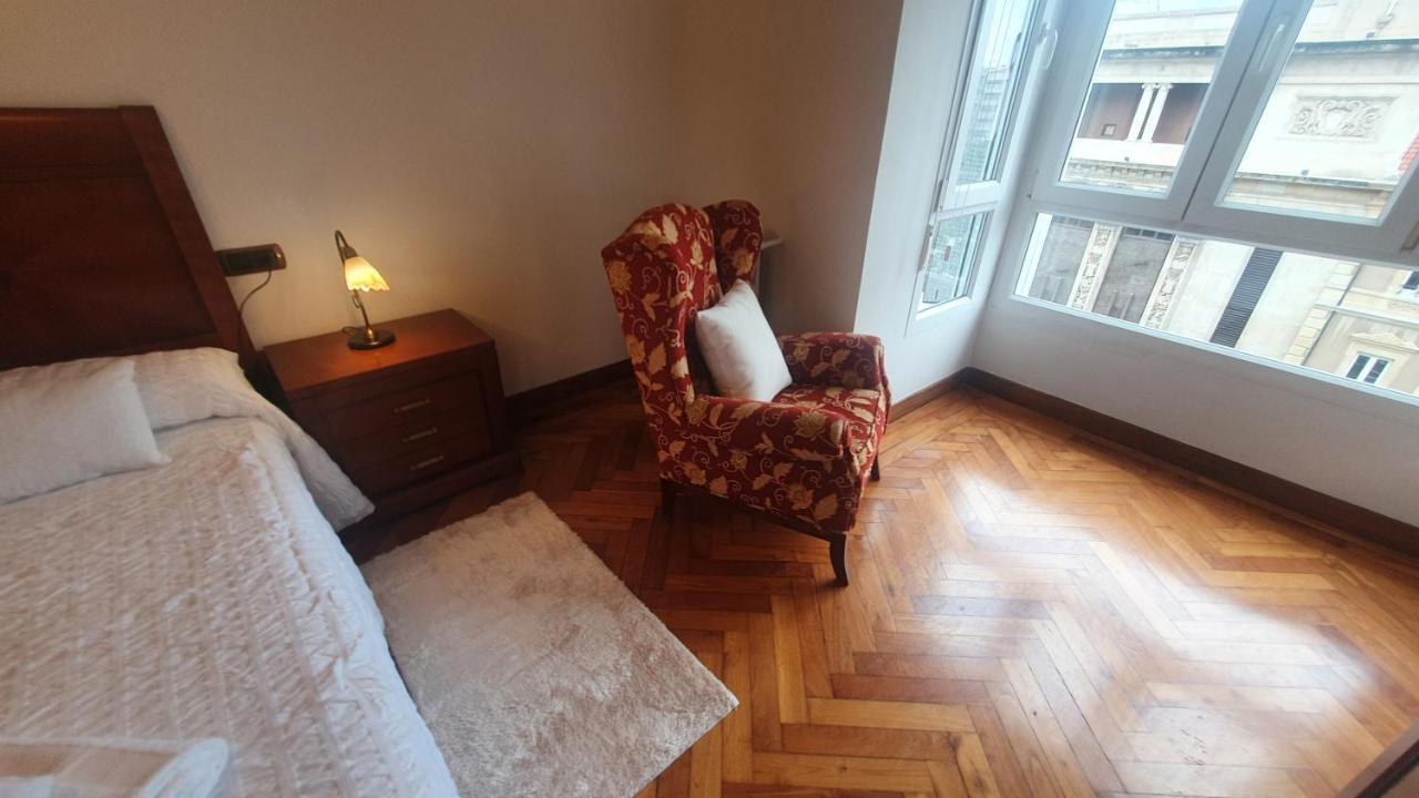 Apartamento Qhawana Begoña - Pisazo con garaje, Wifi en Begoña Gijón Exterior foto