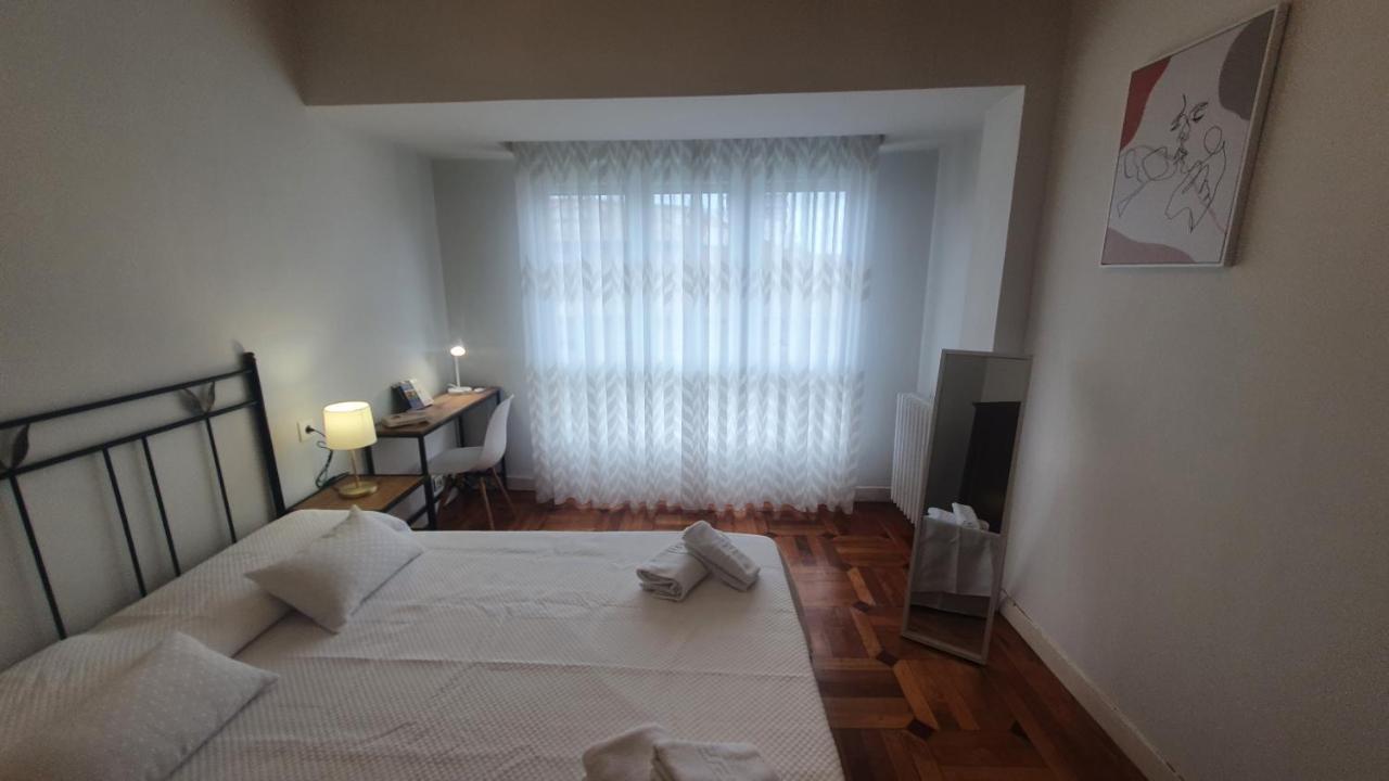 Apartamento Qhawana Begoña - Pisazo con garaje, Wifi en Begoña Gijón Exterior foto
